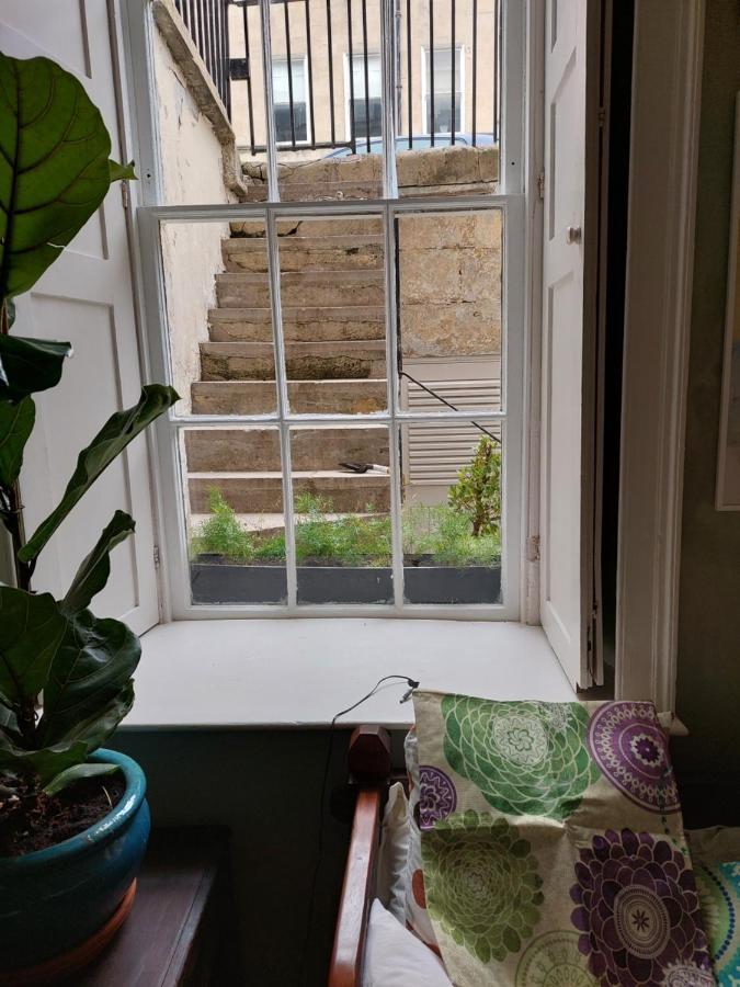 The Pickwick House 2 Bedroom Free Parking Бат Екстер'єр фото